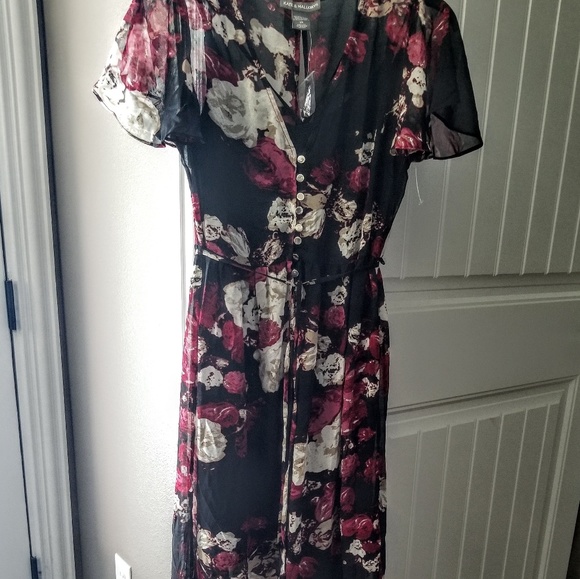 Kate & Mallory Sheer Floral Duster - Picture 2 of 5